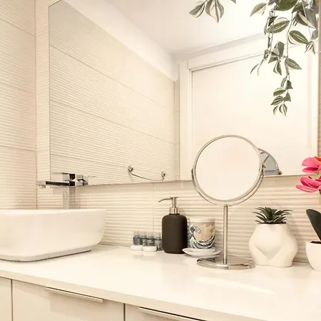 Magic Rent - Bruschetti * Milán